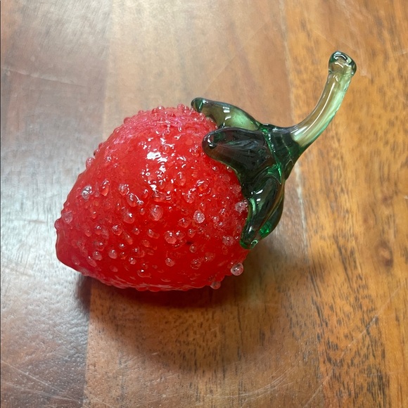 Handcrafted Red Glass Strawberry Figurine - Picture 3 of 7